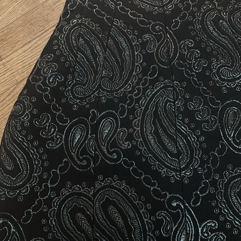 ✨Marc Jacob’s ✨ Elegant Black Paisley Skirt - Picture 3 of 11